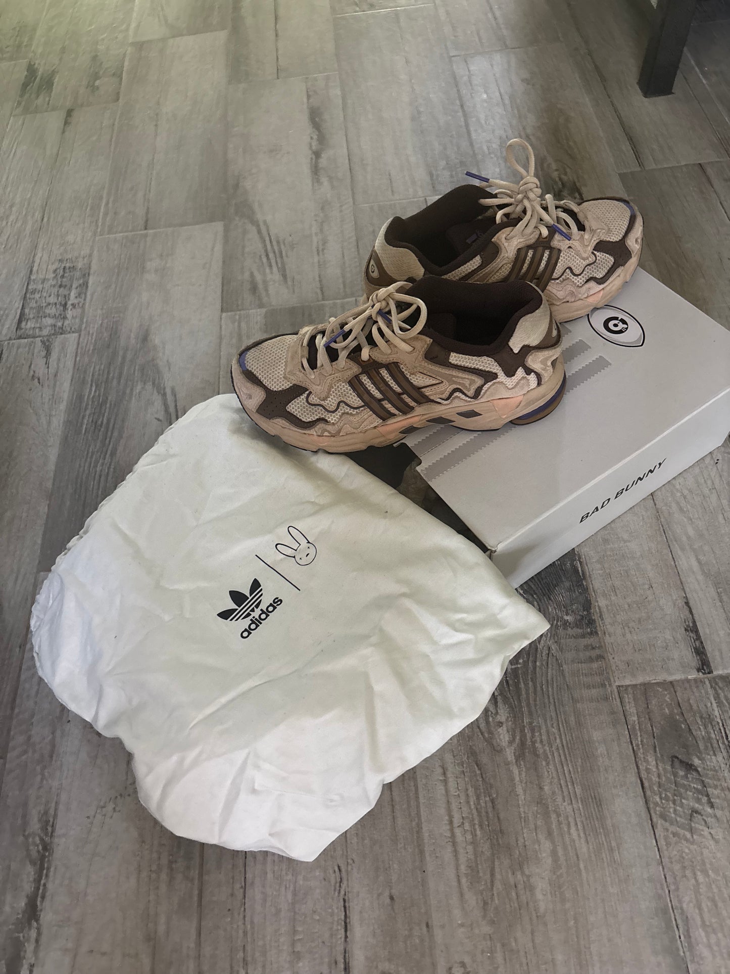 adidas Response CL Bad Bunny Paso Fino