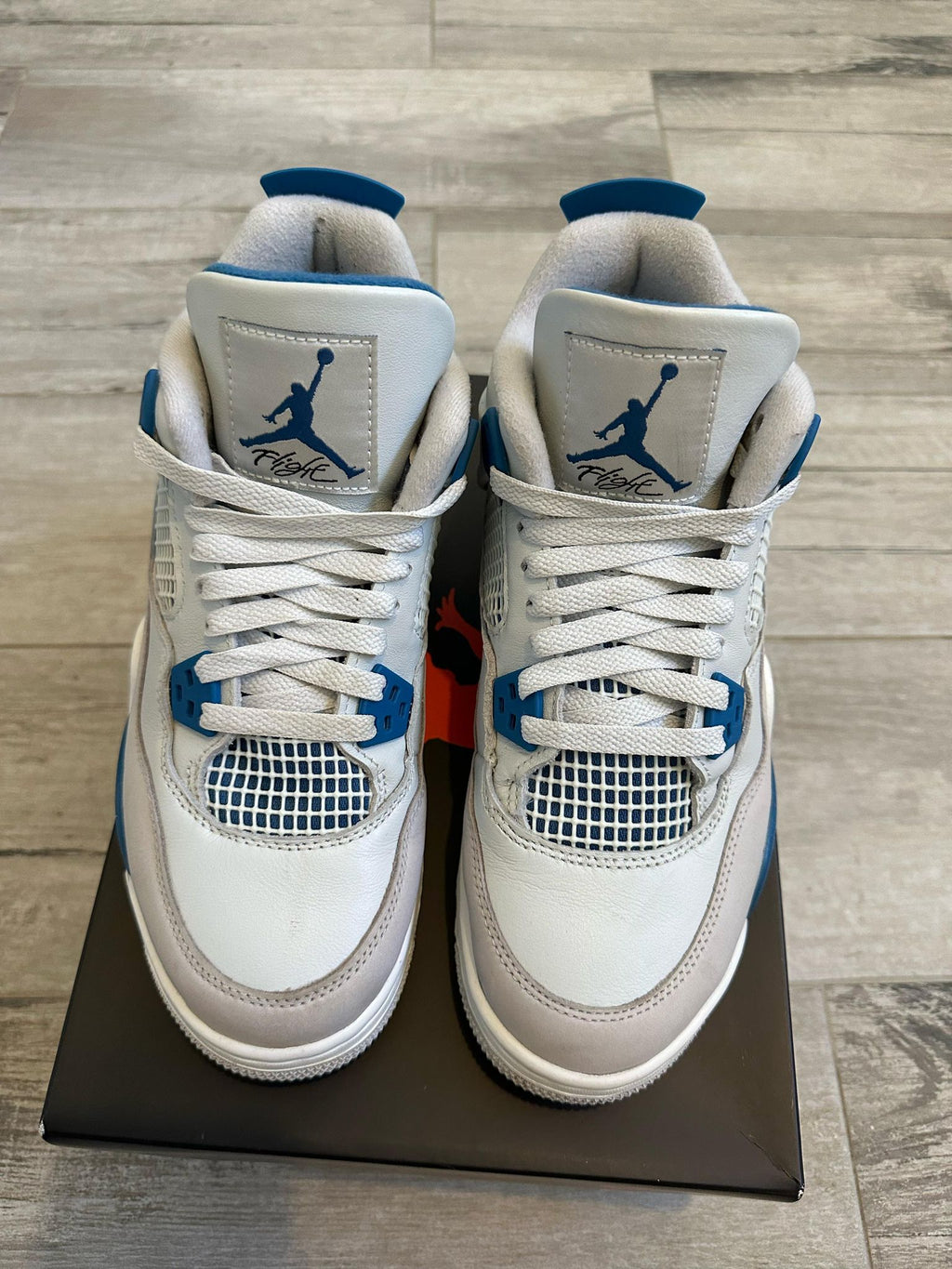 Jordan 4 Retro Military Blue 2024 (Pre-Owned)